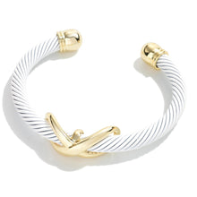 Load image into Gallery viewer, Golden X Bracelet
