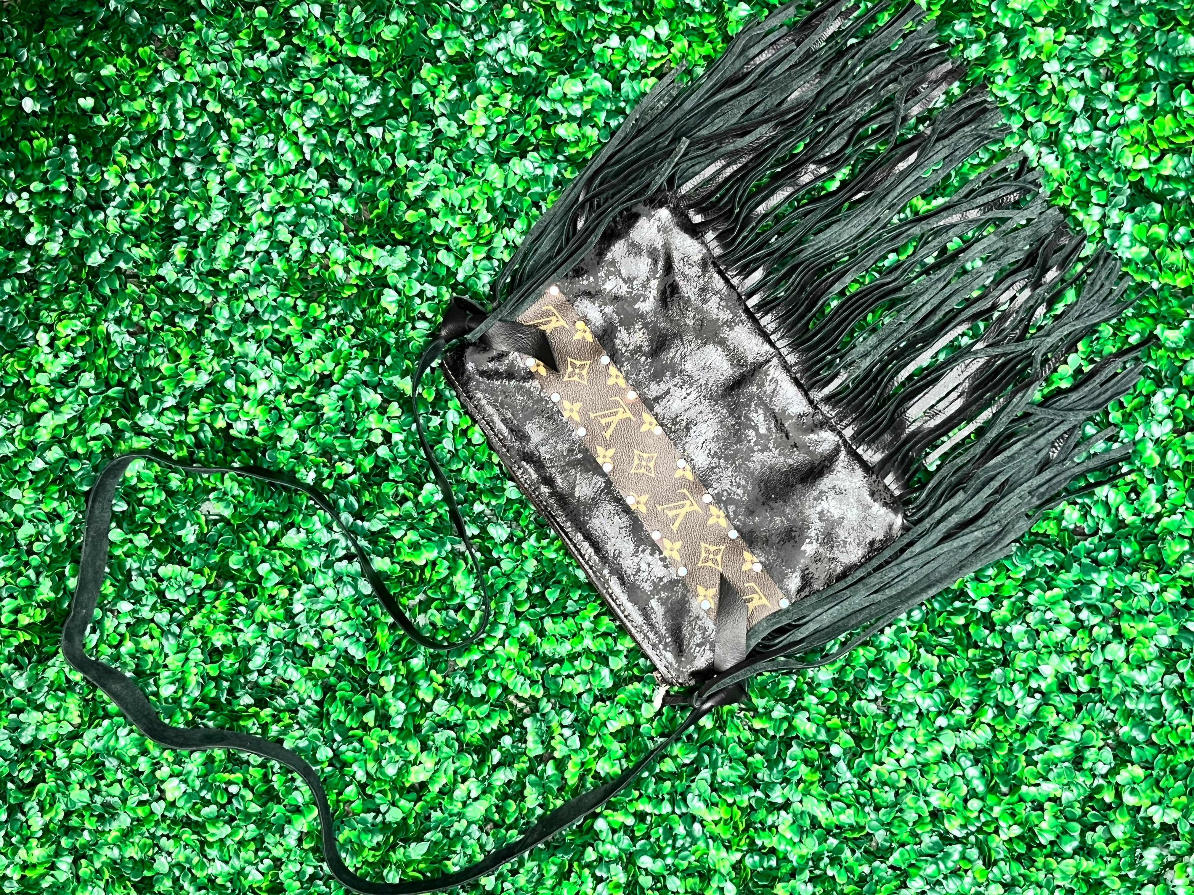 The Maxine Crossbody