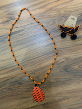 Load image into Gallery viewer, Halloween Bat Necklace
