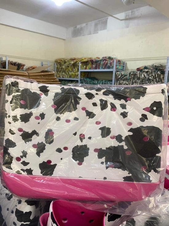Tote Me Round Bags