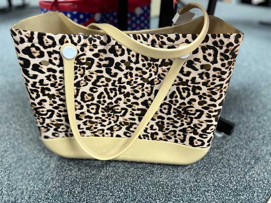 Tote Me Round Bags