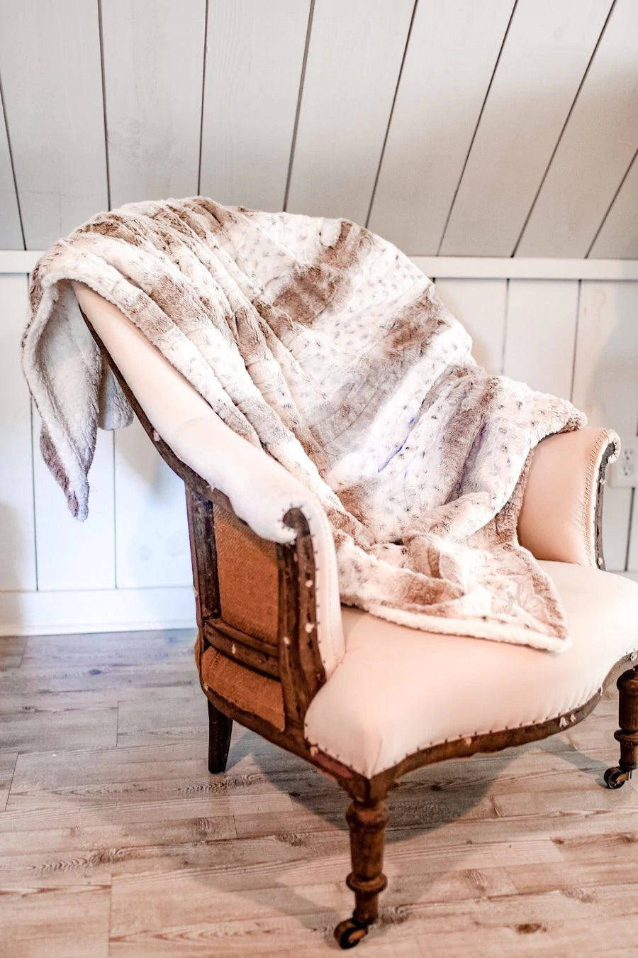 Let’s Snuggle Sherpa Blanket