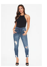 Load image into Gallery viewer, YMI High Rise Ankle Joggers
