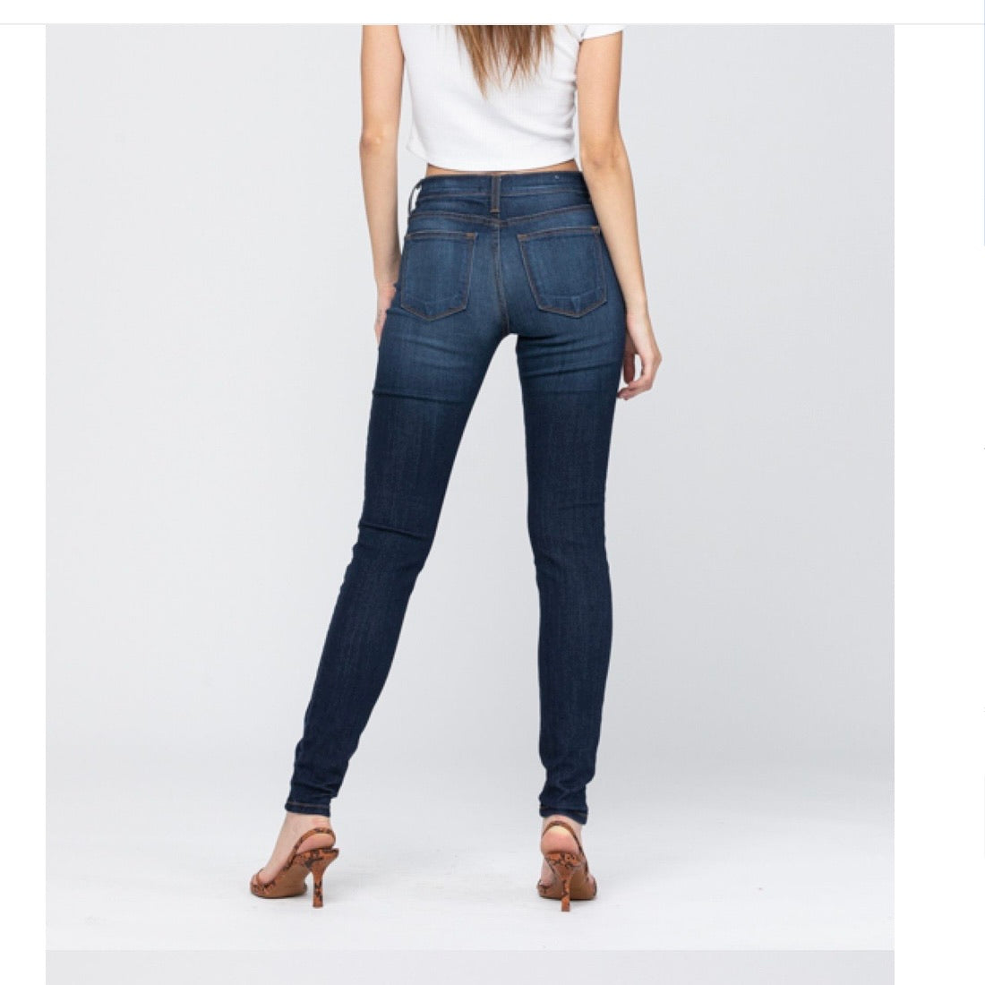 Judy Blue Dark Wash Super Stretchy & Soft Non Distressed Rayon Skinny