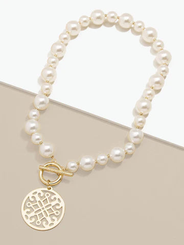 Ornate Pendant Necklace