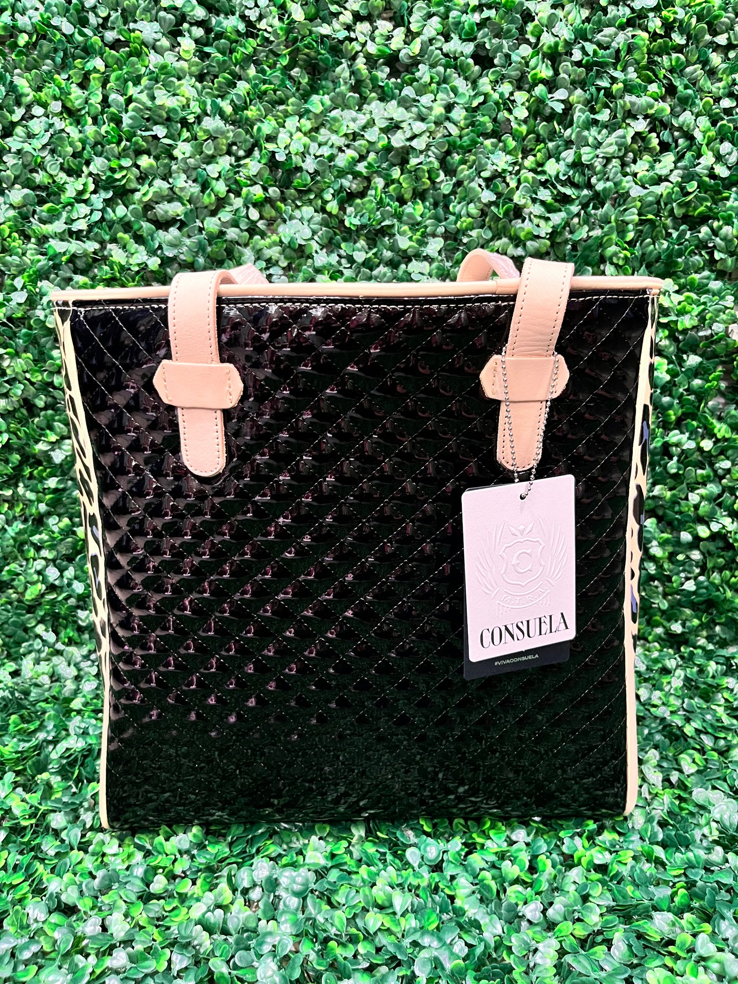 Consuela Classic Tote