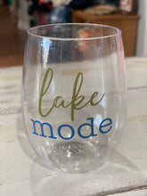 Load image into Gallery viewer, To Go Wine Glasses

