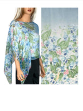 Load image into Gallery viewer, Silky Two Button Shawl
