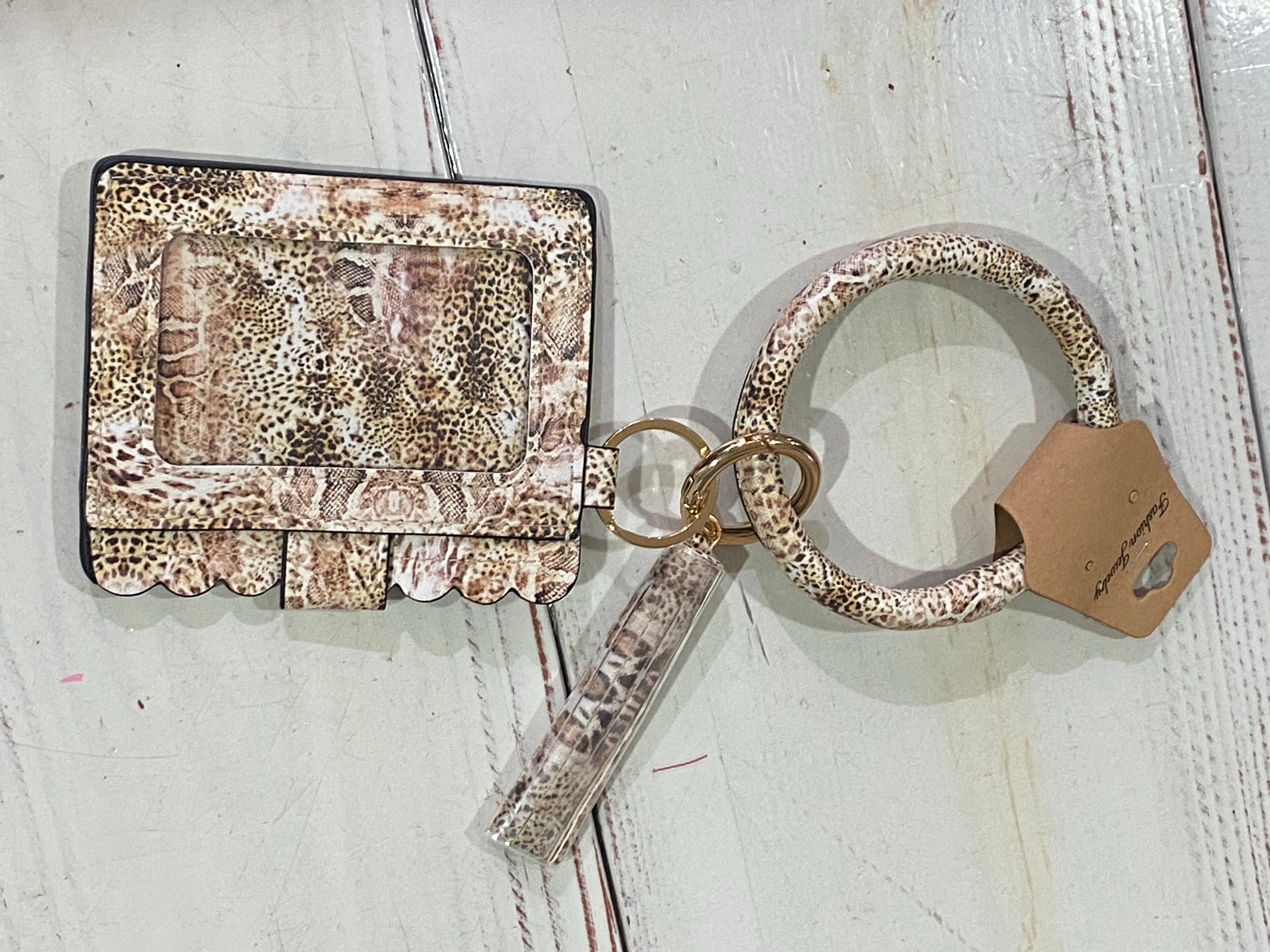 Mini fancy card holder/keychain