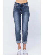 Load image into Gallery viewer, Judy Blue Non Distressed High Rise Bleached Boyfriend Jeans
