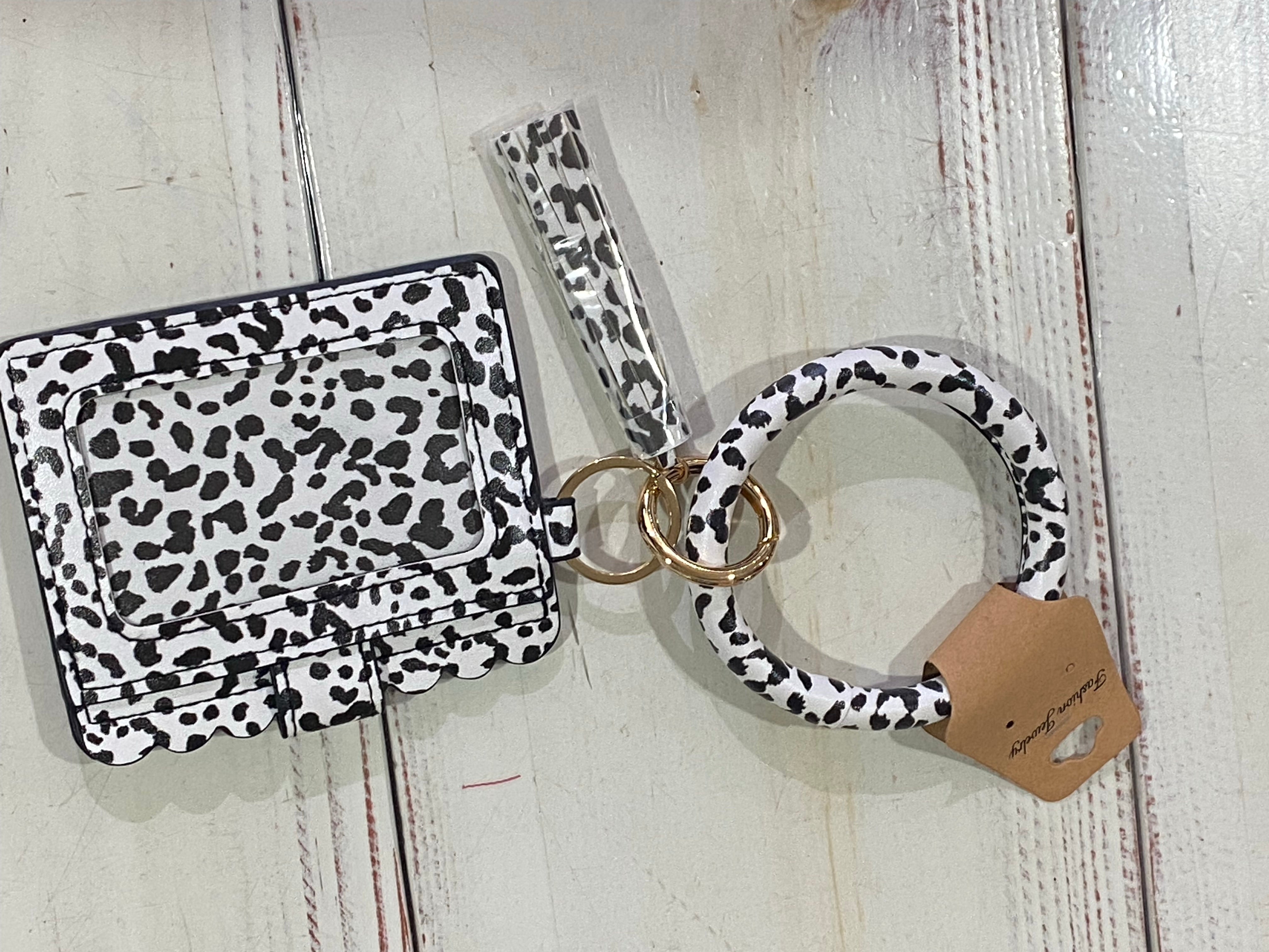 Mini fancy card holder/keychain