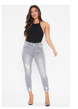 Load image into Gallery viewer, YMI High Rise Ankle Joggers

